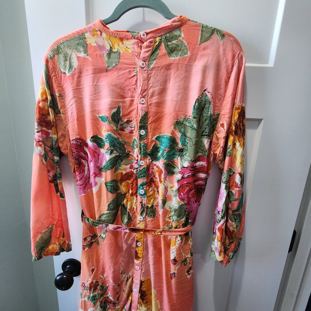 Floral coral robe